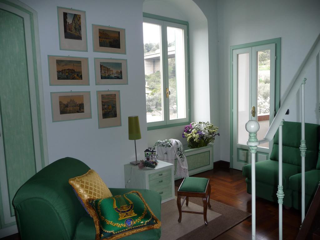 Villa Ca Dei Conti San Bartolomeo Al Mare Habitación foto