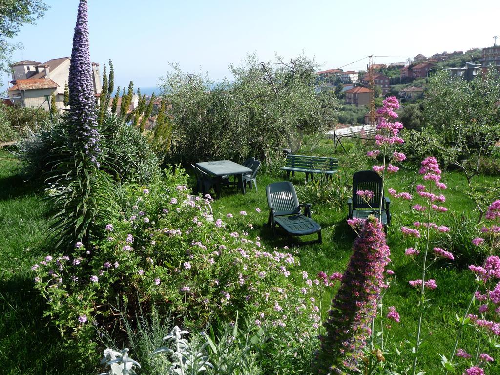 Villa Ca Dei Conti San Bartolomeo Al Mare Exterior foto